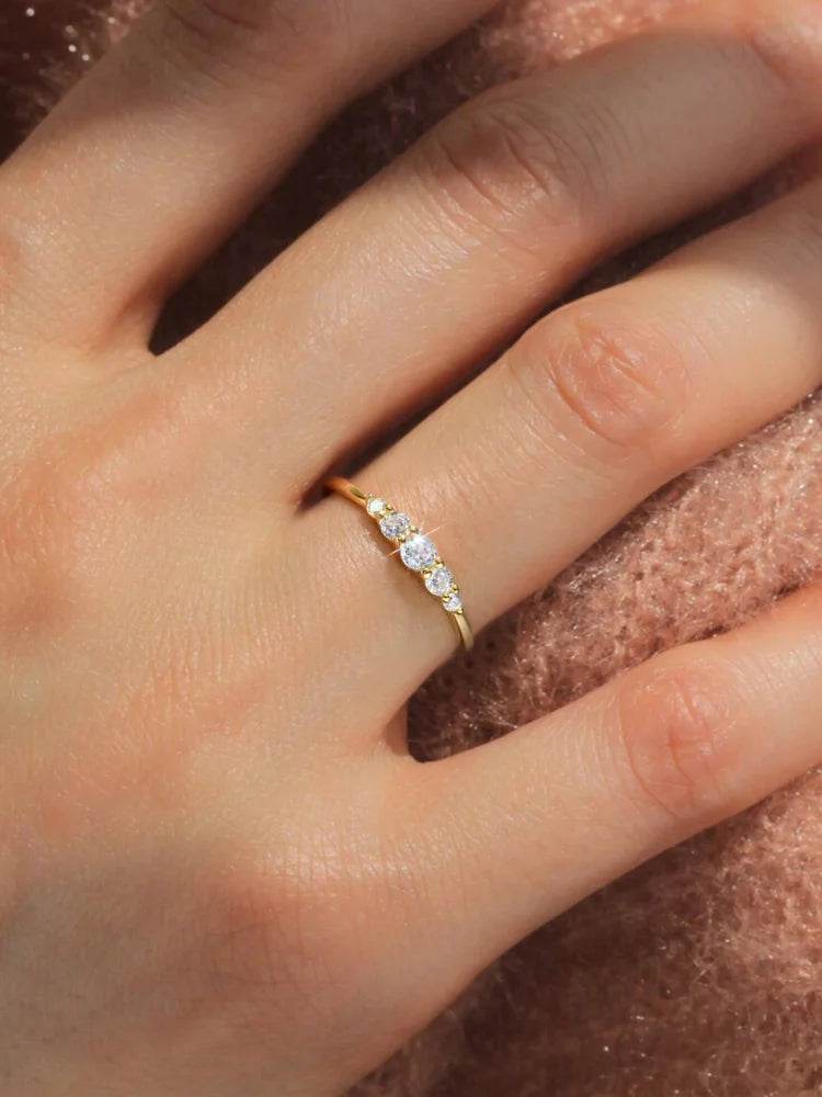 925 Sterling Silver Zircon Ring – Minimal, Elegant Band